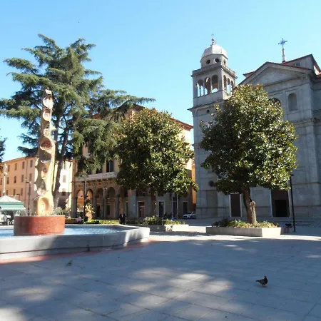 Casa Di Lucio * La Spezia